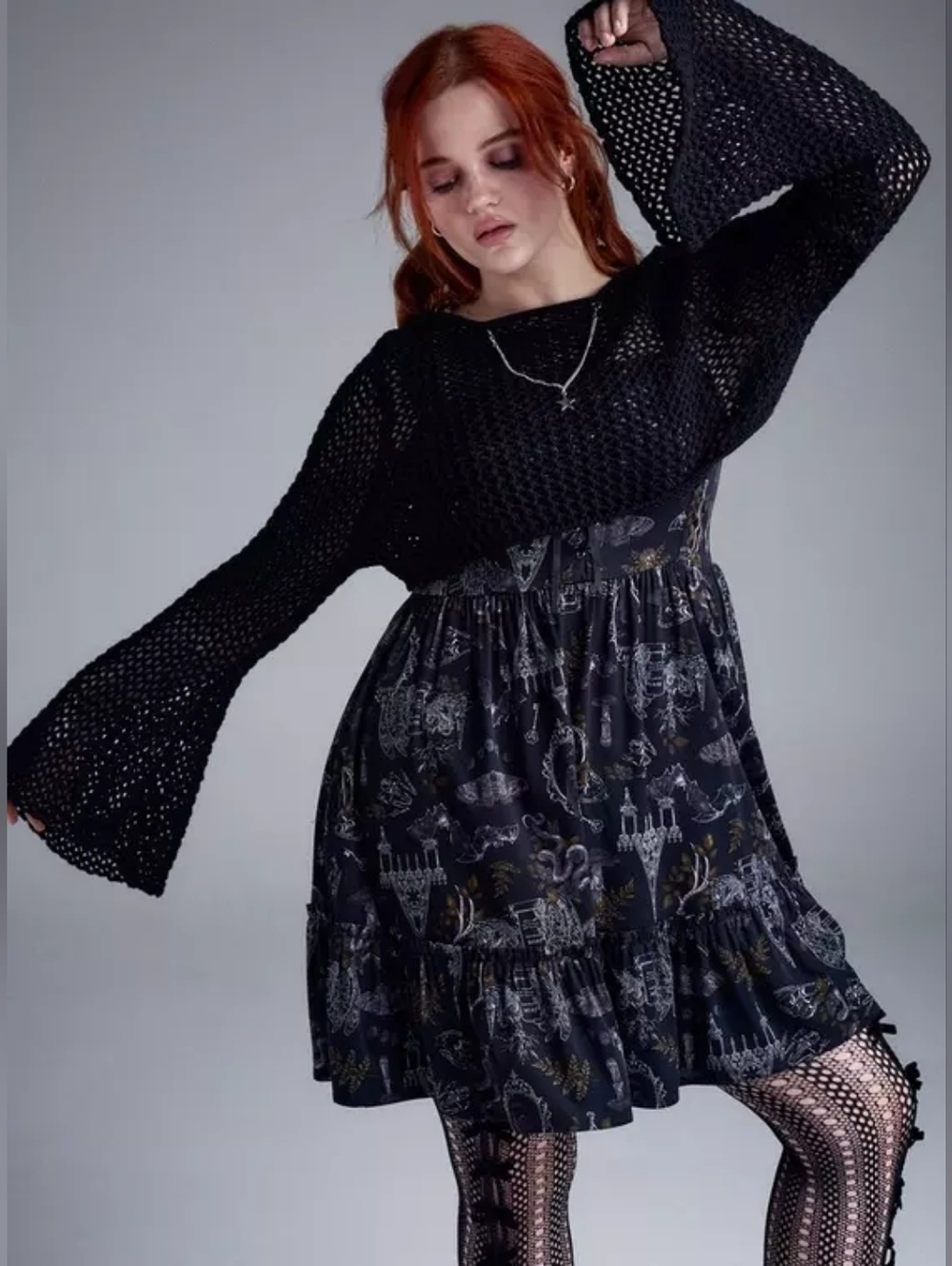 Torrid Nightfall Black Chain Bell Sleeve Crop Sweater 2X Nwt
